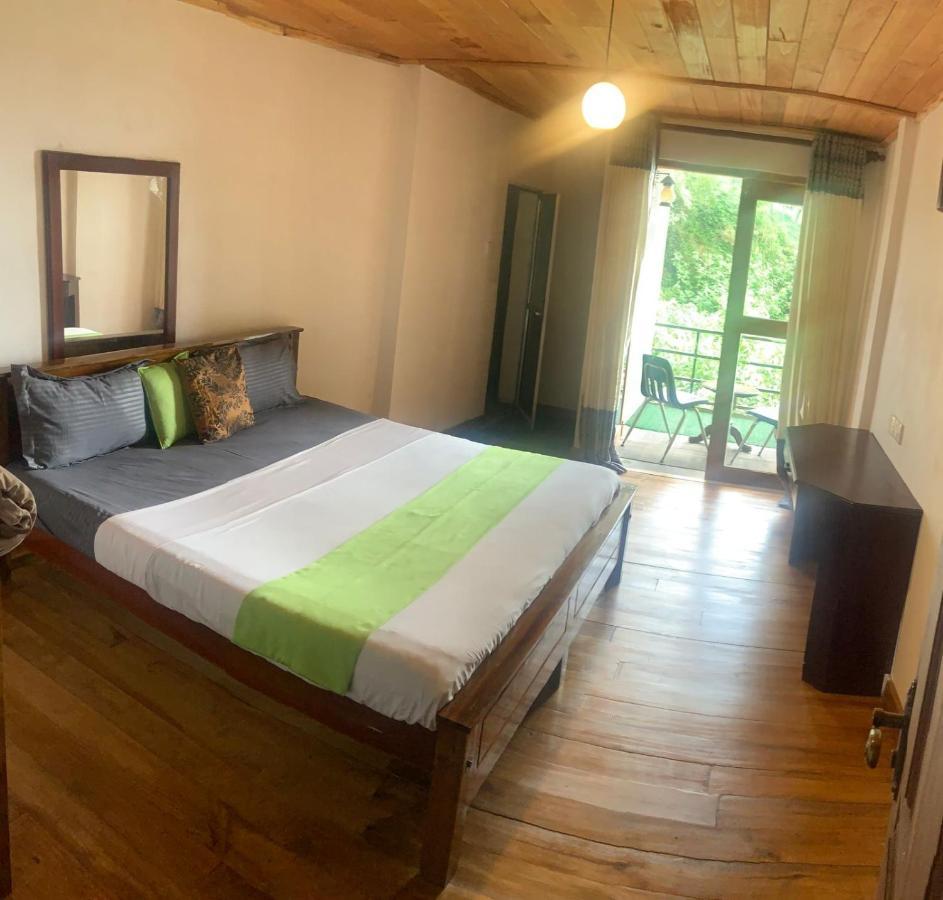 Golden King Guest Bed and Breakfast Nuwara Eliya Buitenkant foto